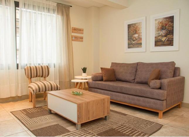 Calidos Departamentos En Ciudad Con Cochera Mendoza Ngoại thất bức ảnh