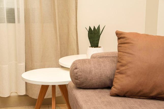 Calidos Departamentos En Ciudad Con Cochera Mendoza Ngoại thất bức ảnh