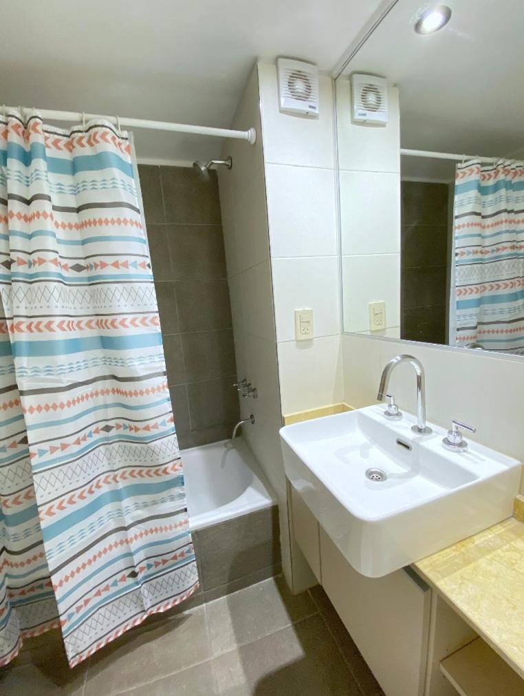 Calidos Departamentos En Ciudad Con Cochera Mendoza Ngoại thất bức ảnh